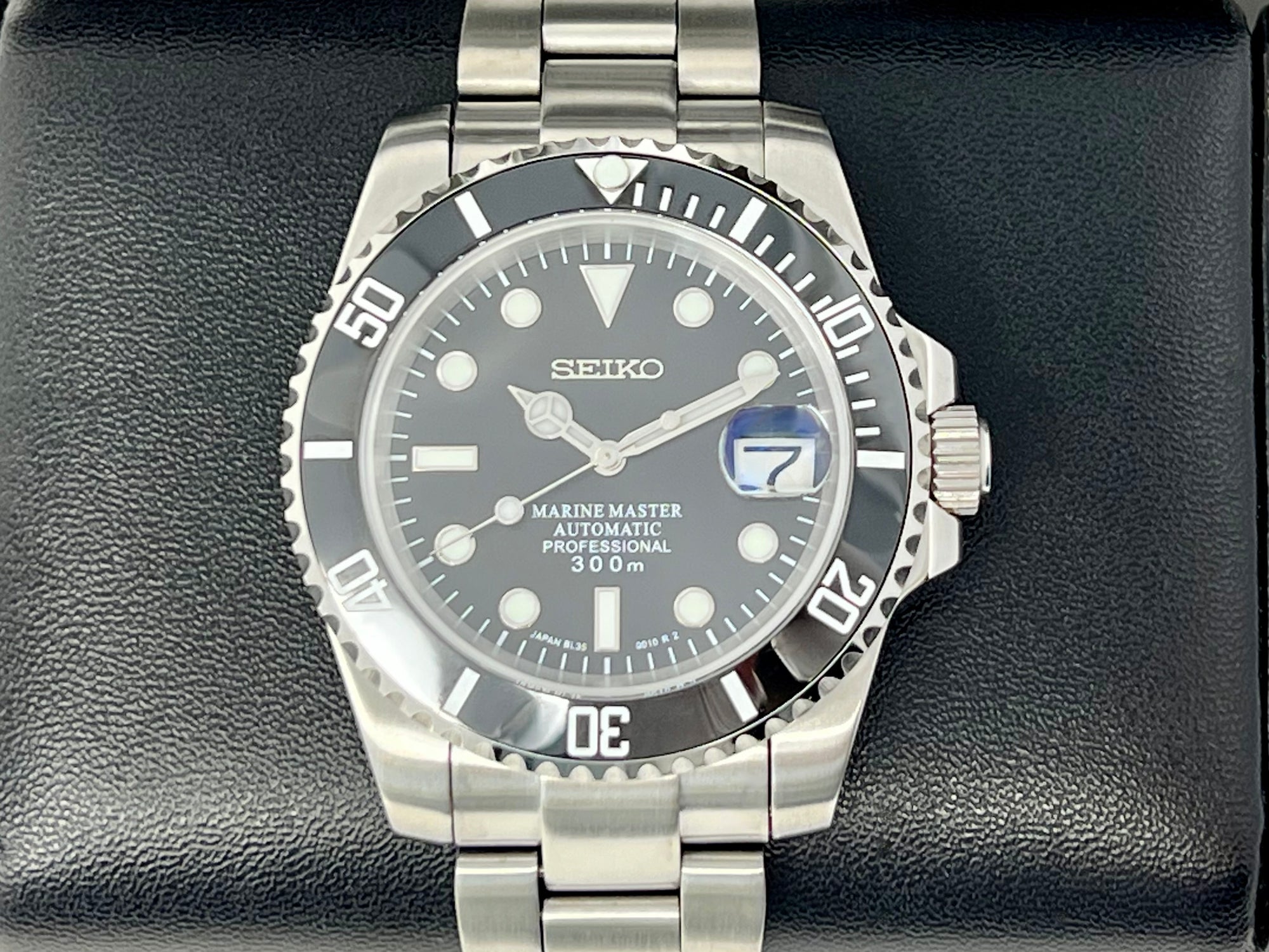 Custom Submariner Watch | Stainless Steel | Sapphire Crystal | Ceramic Bezel Seiko Mod | Black Watch Mod | Seiko NH35 Automatic Movement