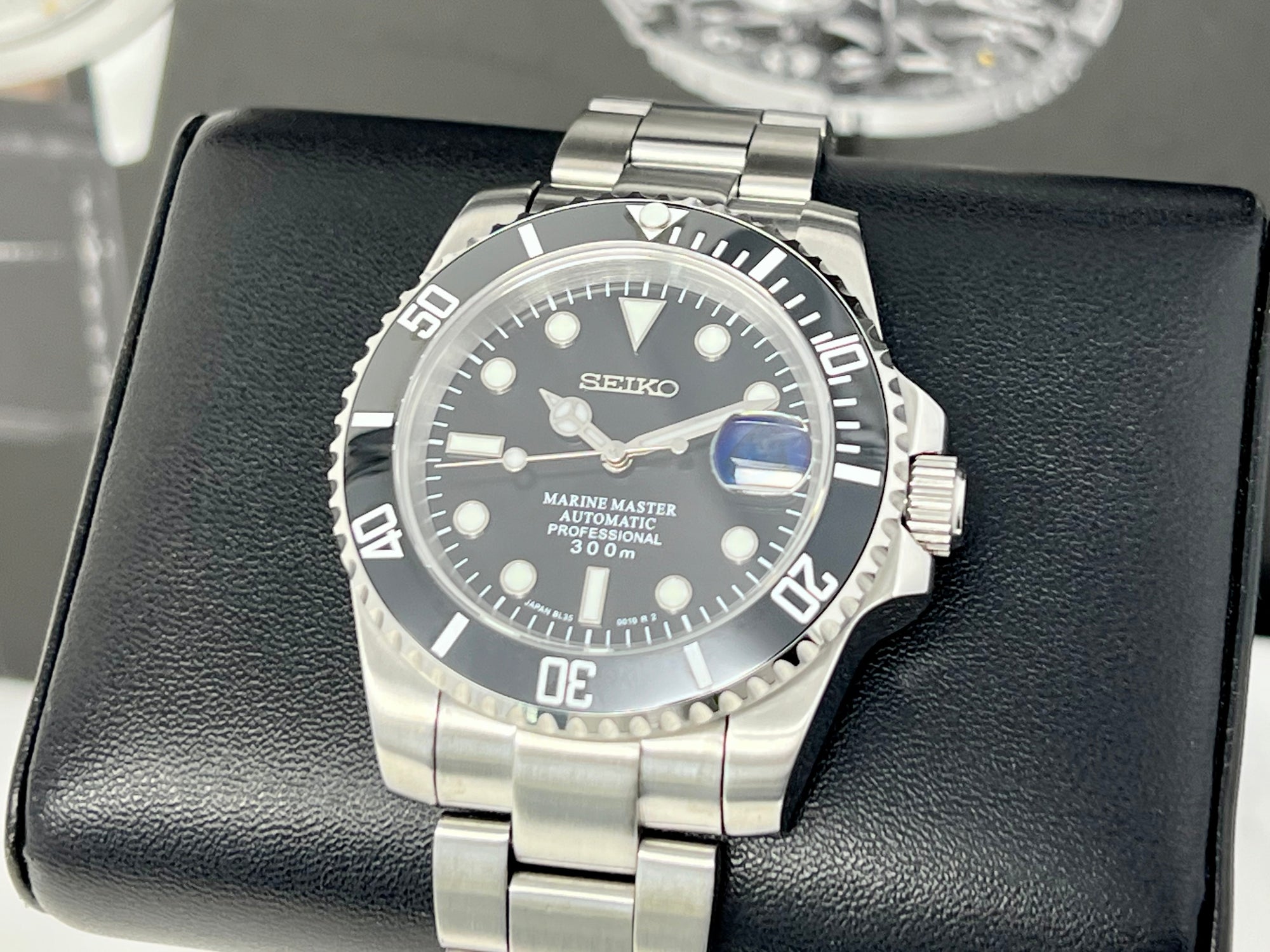 Custom Submariner Watch | Stainless Steel | Sapphire Crystal | Ceramic Bezel Seiko Mod | Black Watch Mod | Seiko NH35 Automatic Movement