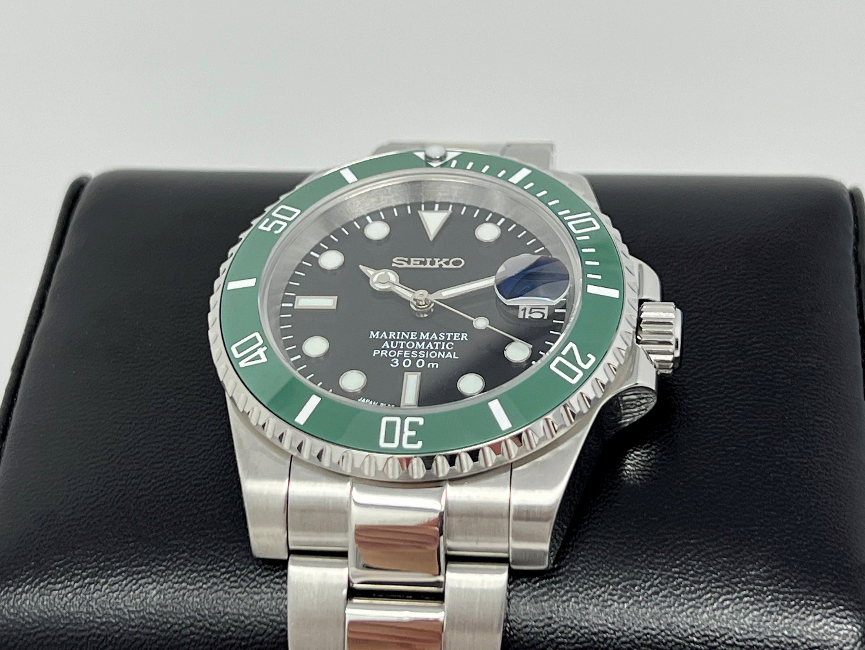 Custom Emerald Starbucks Submariner | Green and Black | Stainless