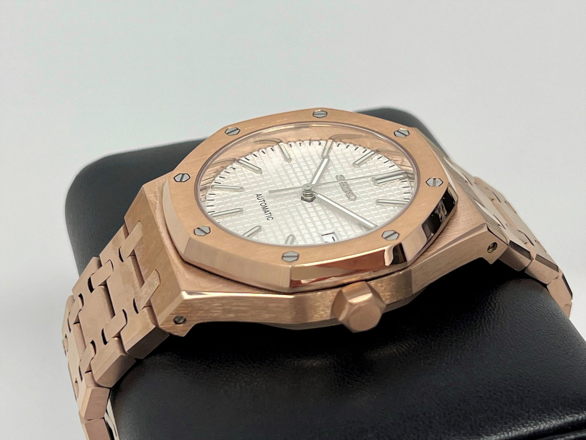 Seikoak Rose Gold Luxury Dress Watch | White Dial | Seiko Mod | Watch Mod | Custom Watch | NH35 Automatic Movement | 42mm | Steel Sport