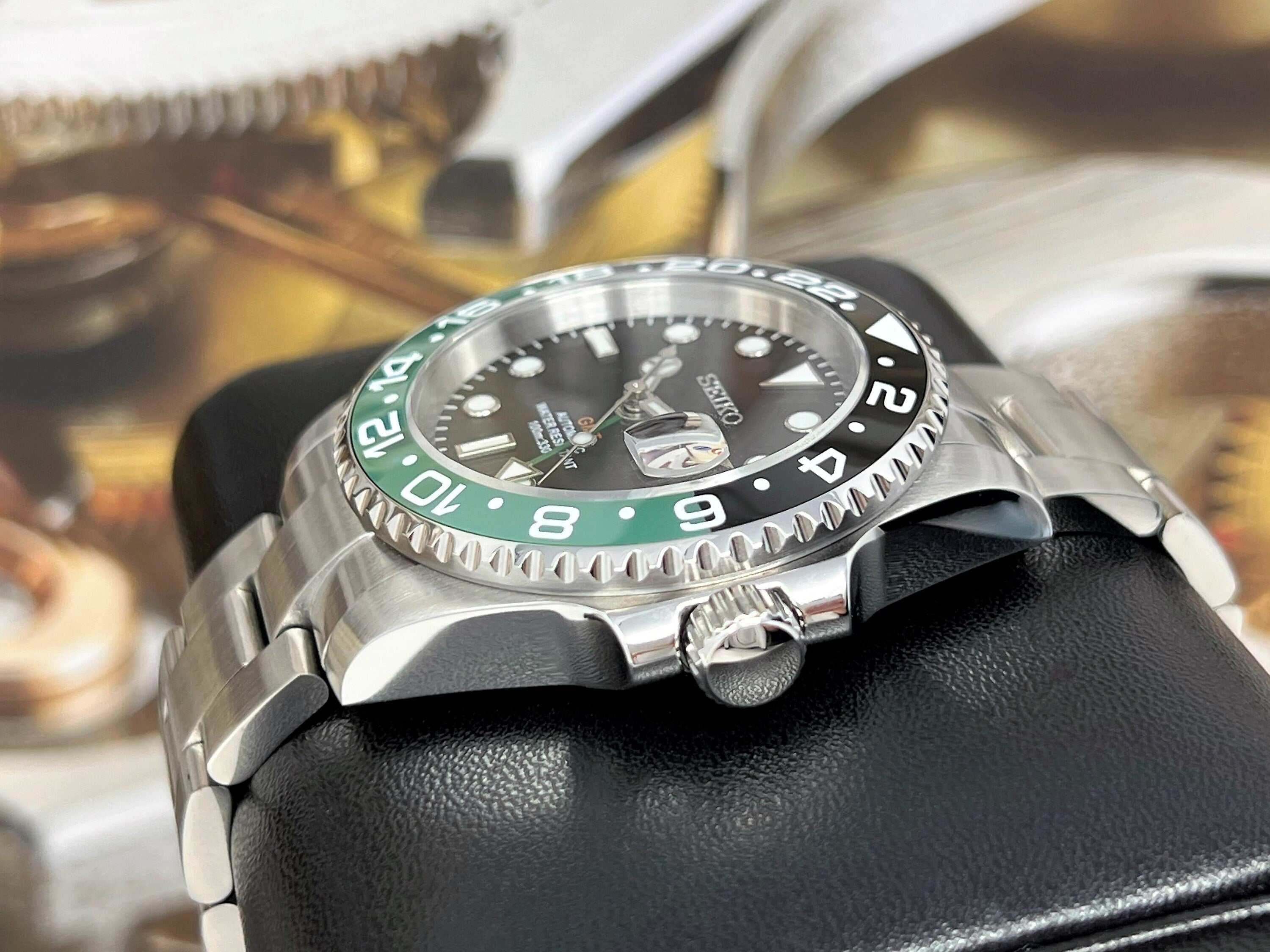 Seiko Sprite - True GMT 4 Hand | NH34 Automatic | Green and Black | 40mm  Stainless Steel | Mechanical | Riddler | Joker | Master II |