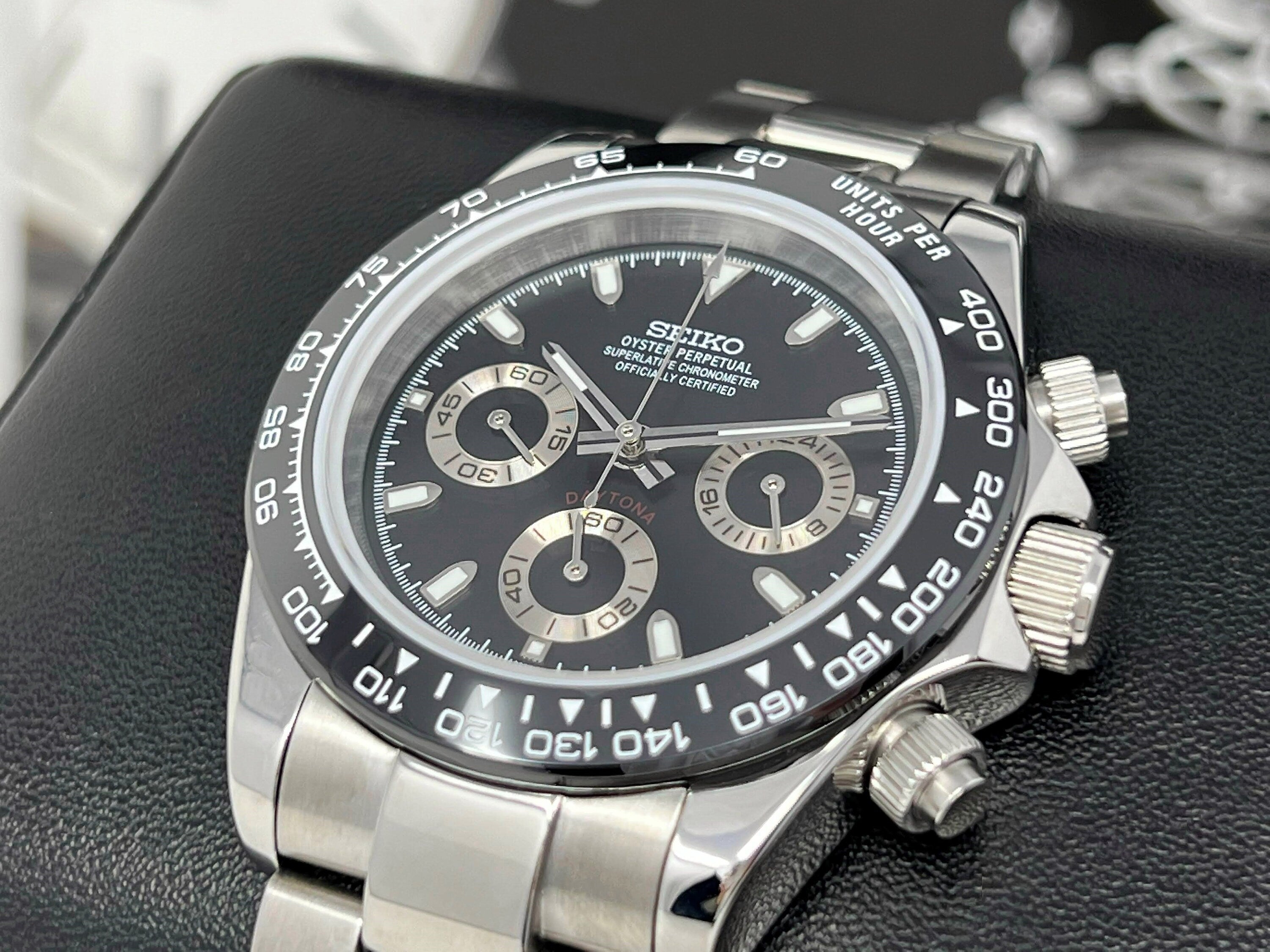 Seiko black chronograph online watch