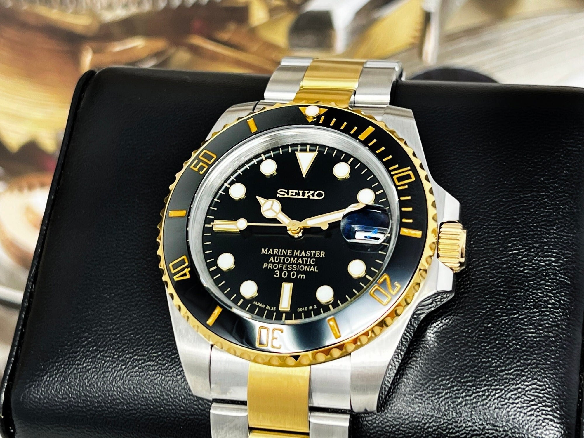 Seiko Black and Gold Submariner Mod | Two Tone | Sapphire Crystal | Steelsport Watch Mod | Ceramic Bezel | Custom | Yellow Gold Sub | Bluesy