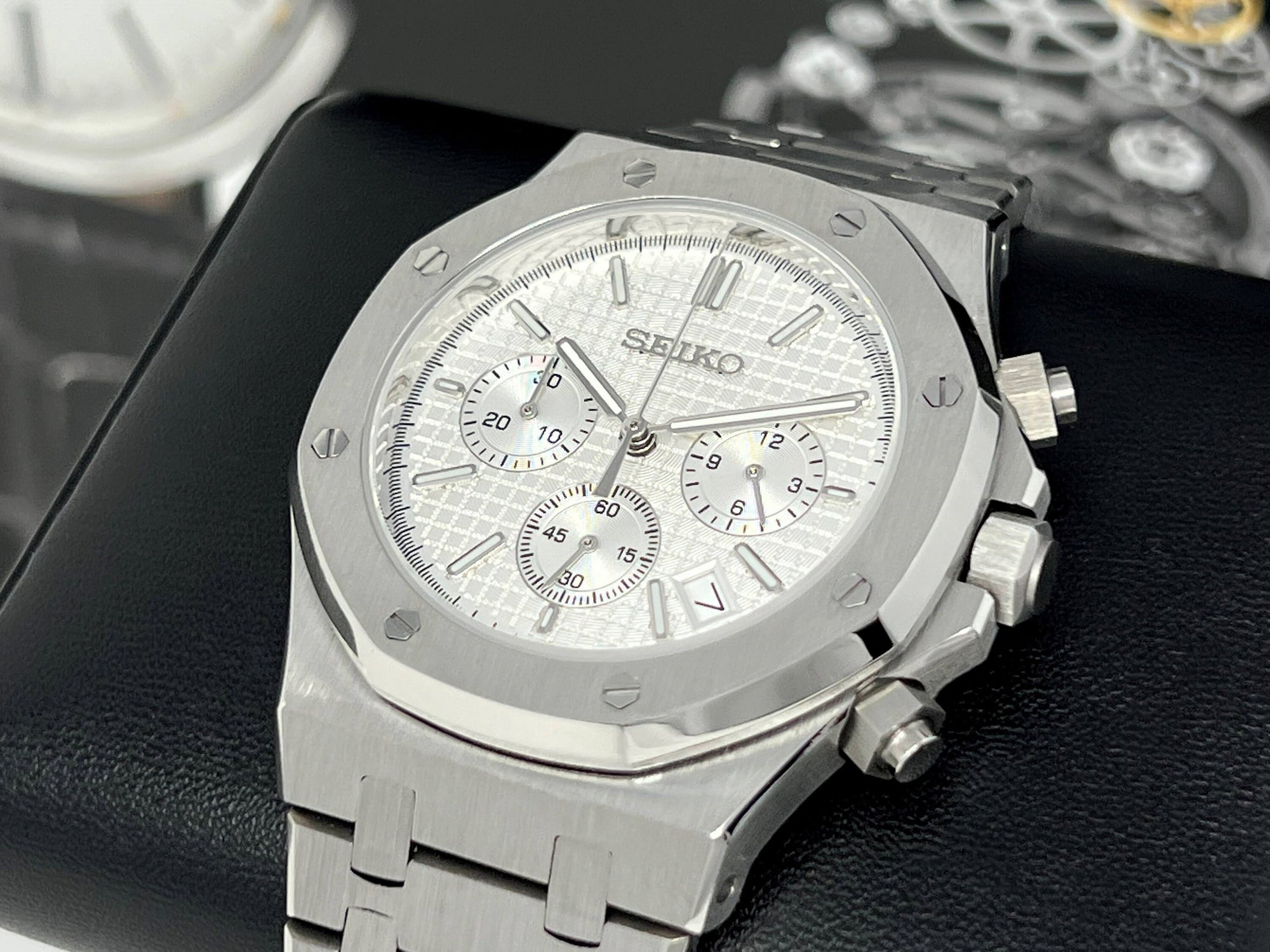 Seikoak Luxury Chronograph | White on Stainless Steel | Sport Watch 42mm | Royal | Oak | Waffle Dial | VK63 Wristwatch | Men&#39;s Watch