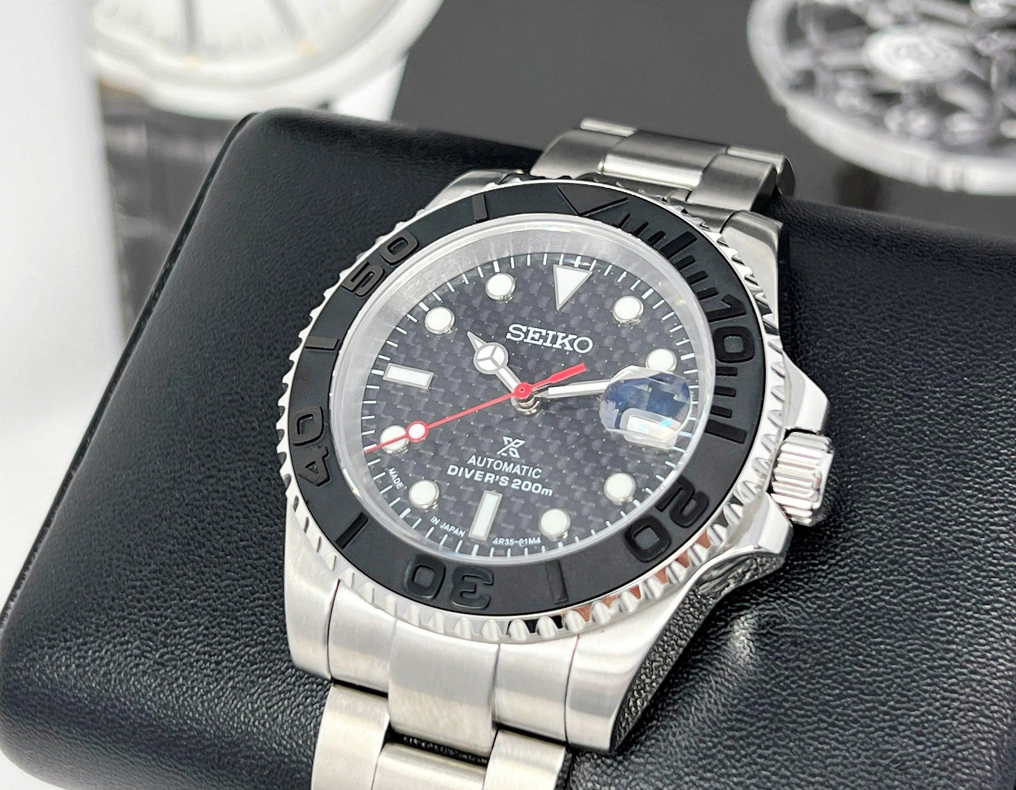 Seiko Carbon Fiber Yachtmaster with Red Second Hand - Modern Stainless Steel Sport Watch - Ready to Ship!