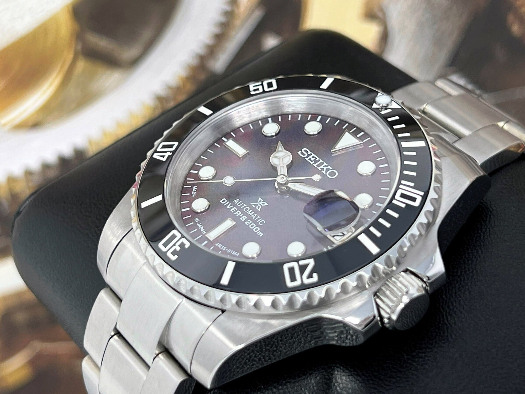 Seiko Submariner - Iridescent Ocean Pearl | Custom Mod | Purple | Seiko Mod | Watch Mod | Mother of Pearl MOP | Men&#39;s Watch | Sub | Milsub