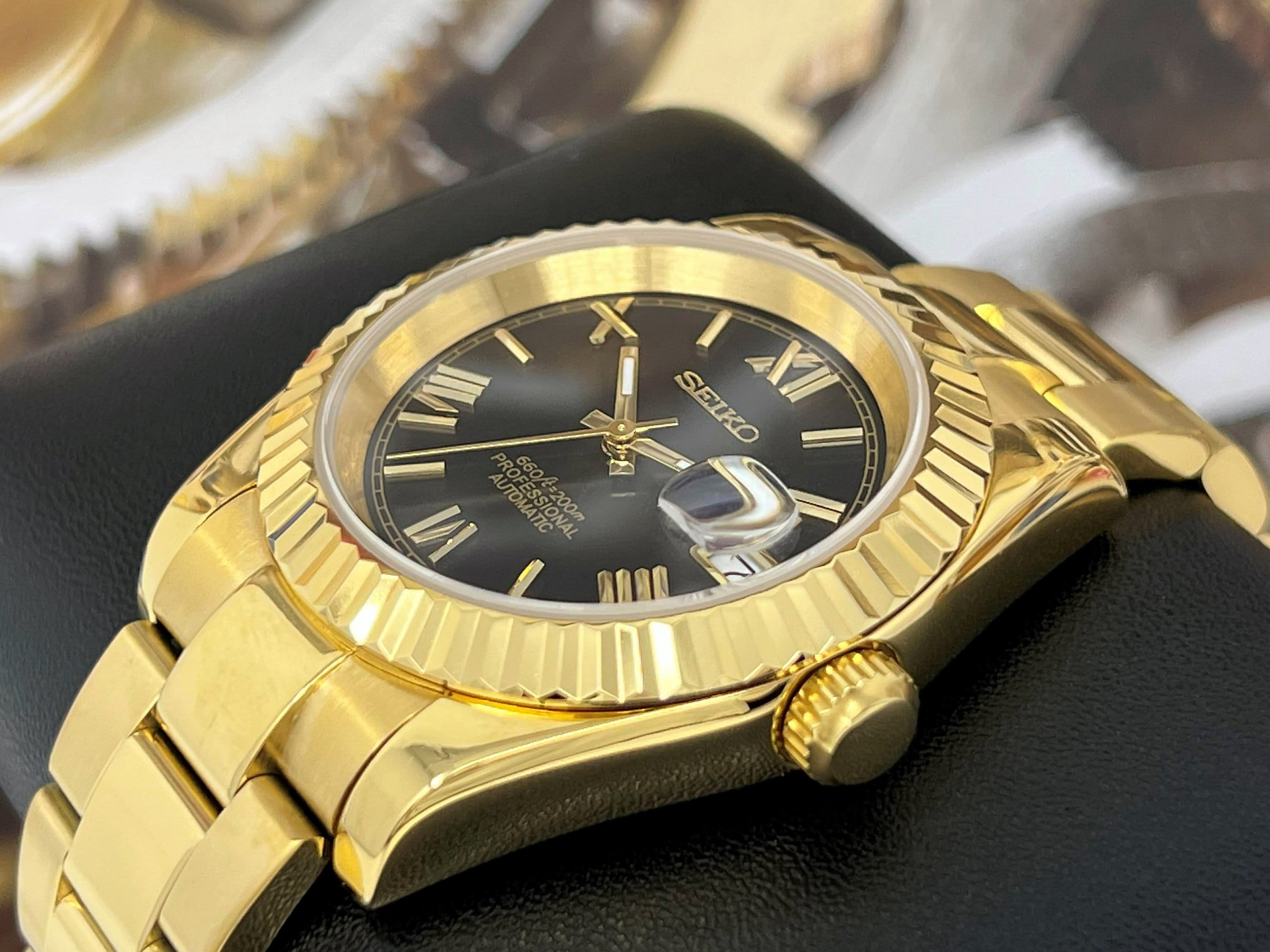 Seiko Gold and Black 39mm Datejust Roman Numeral Buckley Fluted Bezel Oyster NH35 Seiko Mod Watch Mod Custom Watch DJ39